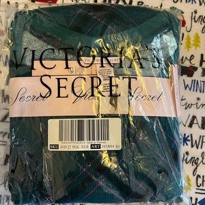 Brand new Victoria secret plaid thermal pj set
